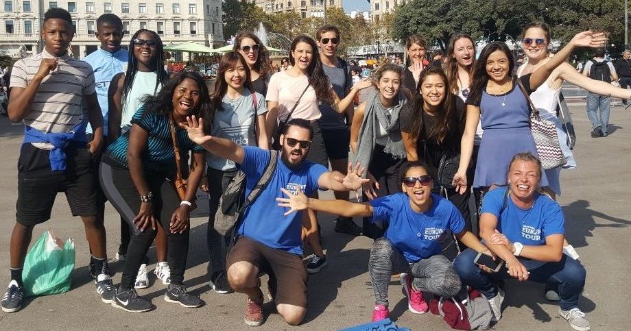 cropped-barcelona-walking-tour-e1557687198107.jpg