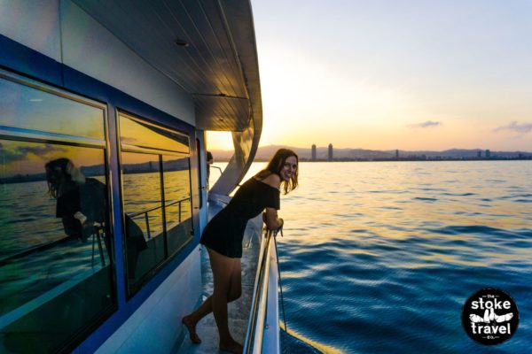 Champagne Sunset Boat Party - Image 5