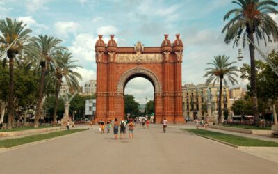 top 3 things Barcelona is famous for